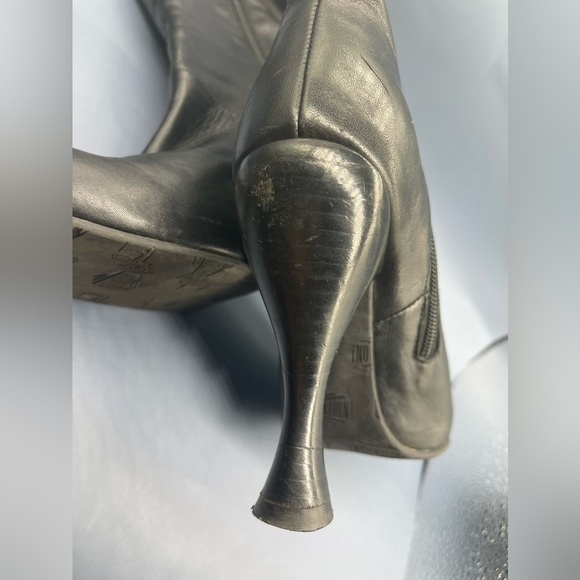 JOHN FLUEVOG ATTENTIONS: JOLIE ZIP BOOTIE, Size 8, Preowned, Hard to Find - Picture 14 of 17